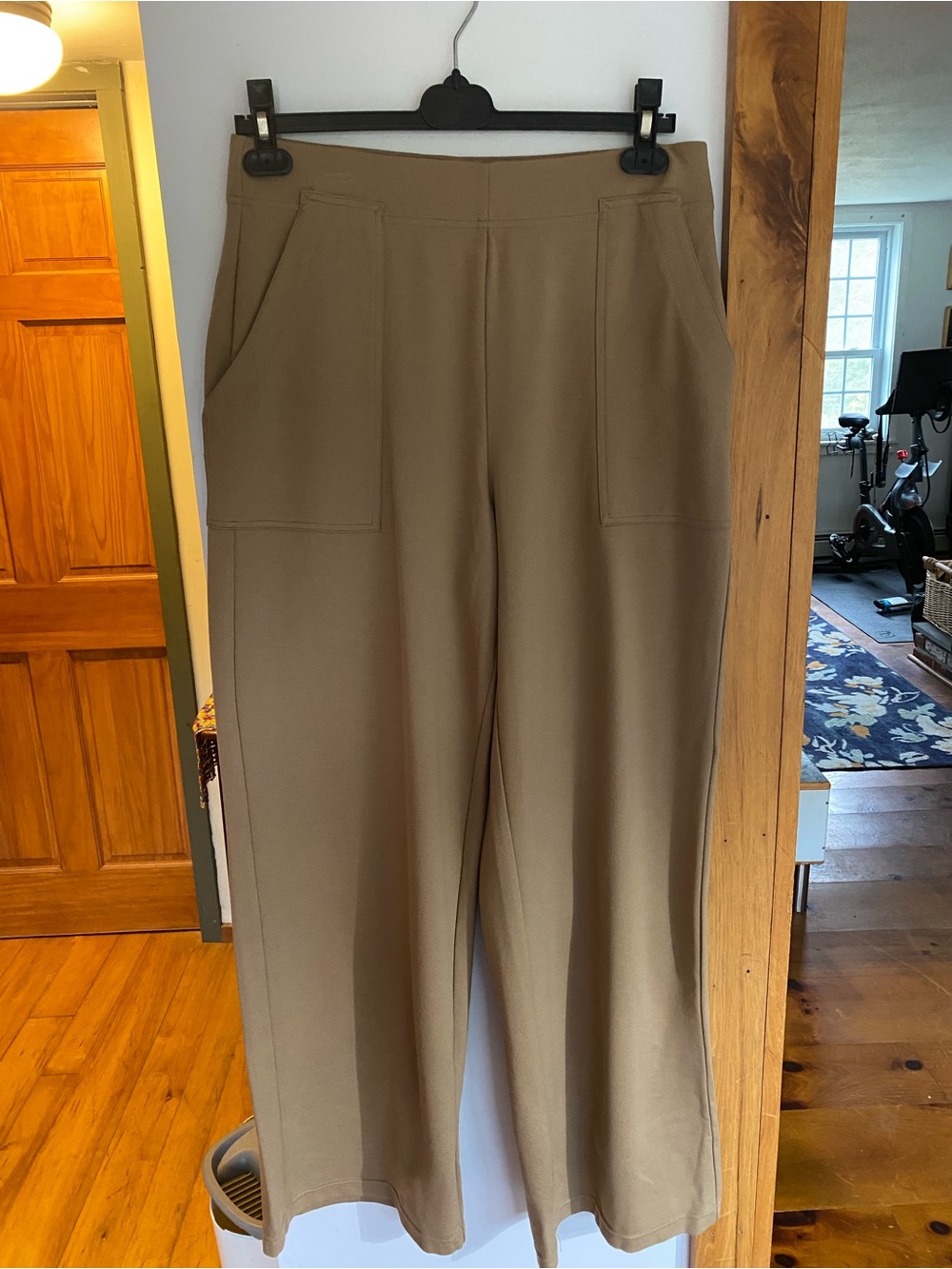 Max Studio Wide-Leg Pocket Pants in Camel